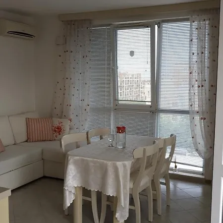 None Apartment Byala (Varna)